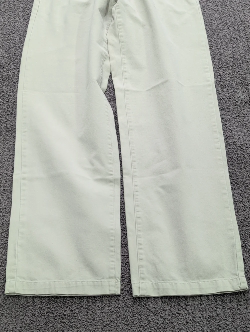 Gap Men's Classic Fit Khakis
